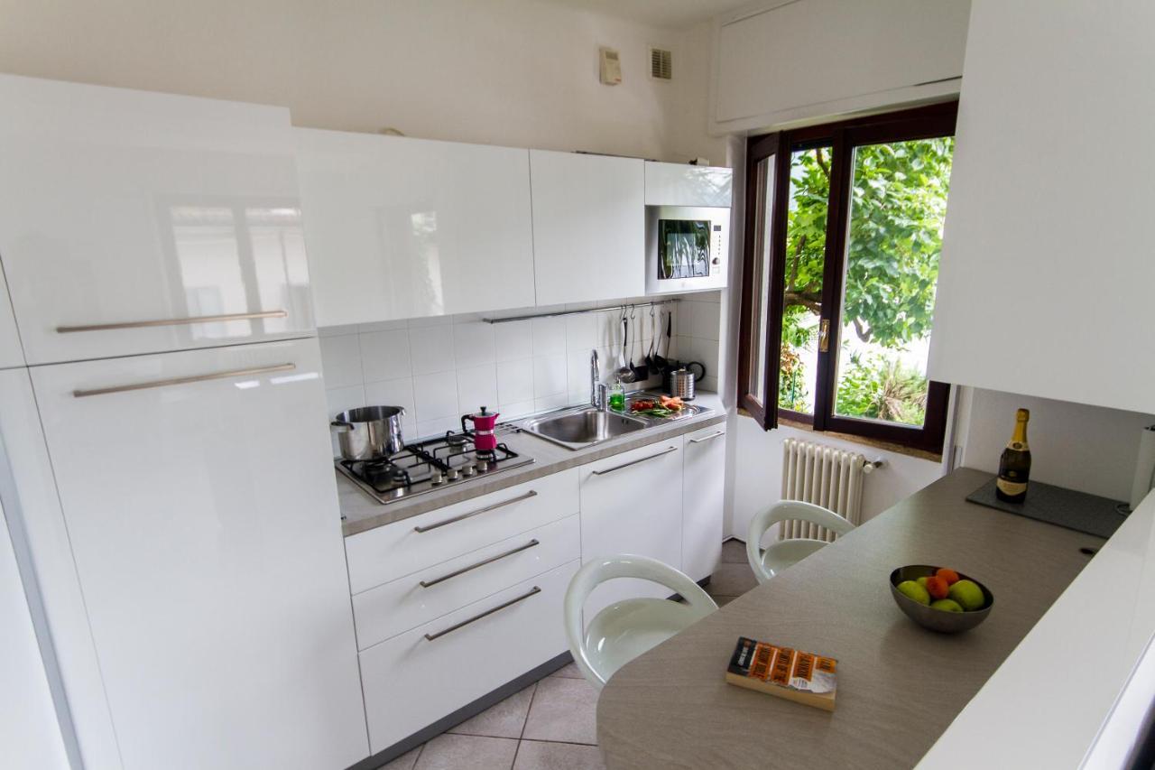 Apartment The Palm With Garden サーラ・コマチーナ エクステリア 写真